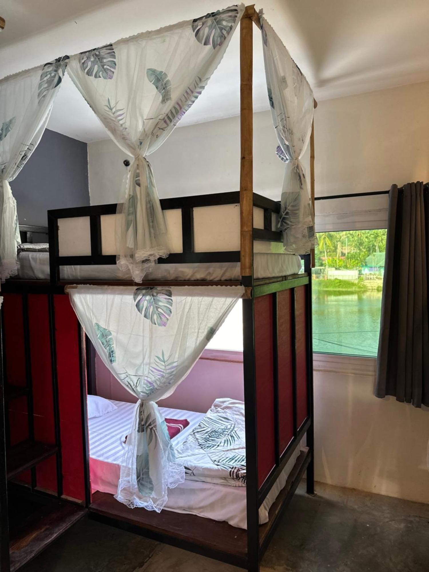 Mbar Hostel Хаад Рин Экстерьер фото